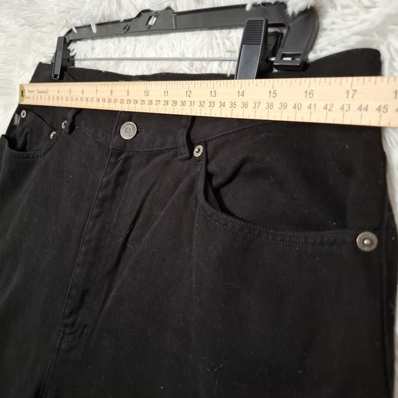 Lauren Ralph Lauren Jeans Women’s Plus Size  Straight High Rise Size 16 Black - Picture 8 of 14